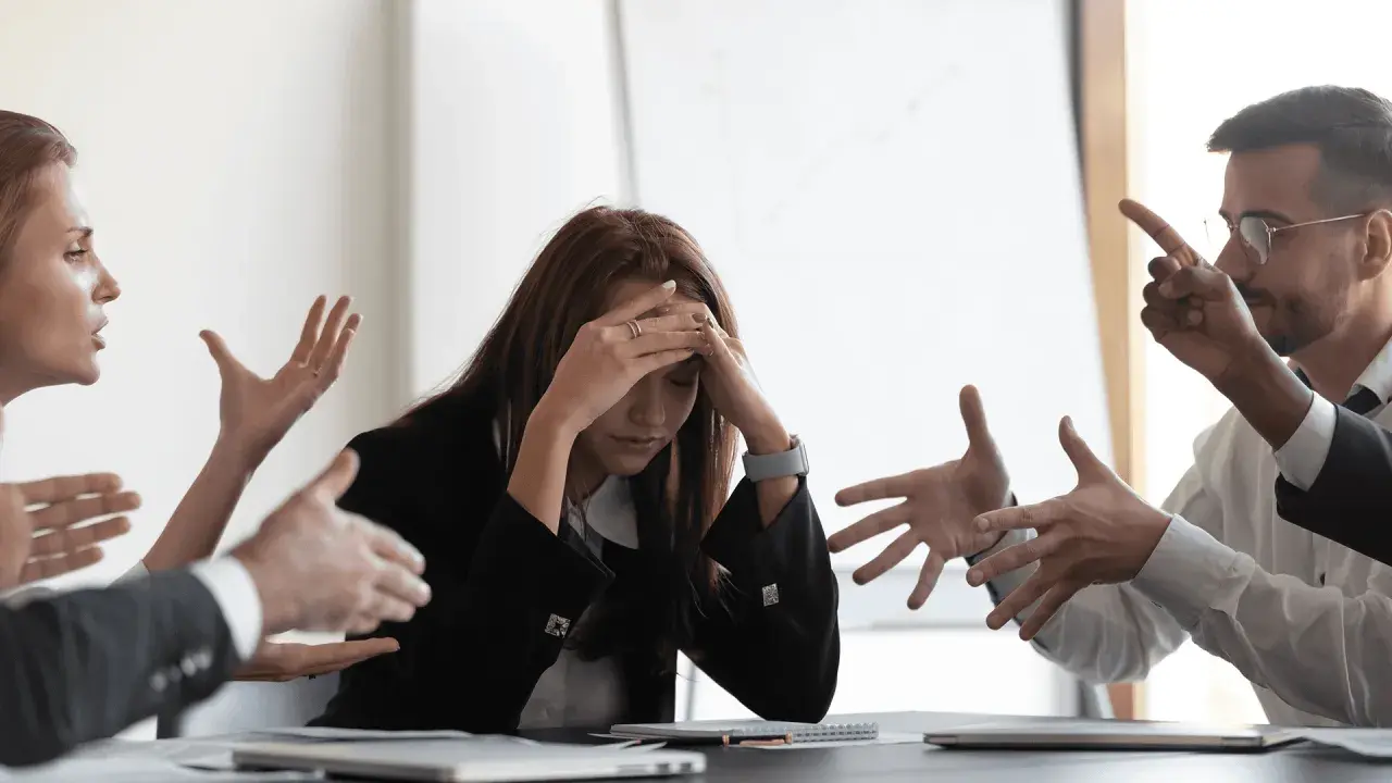 Jak ukarać kobietę i zrozumieć lepsze zarządzanie konfliktami w relacjach