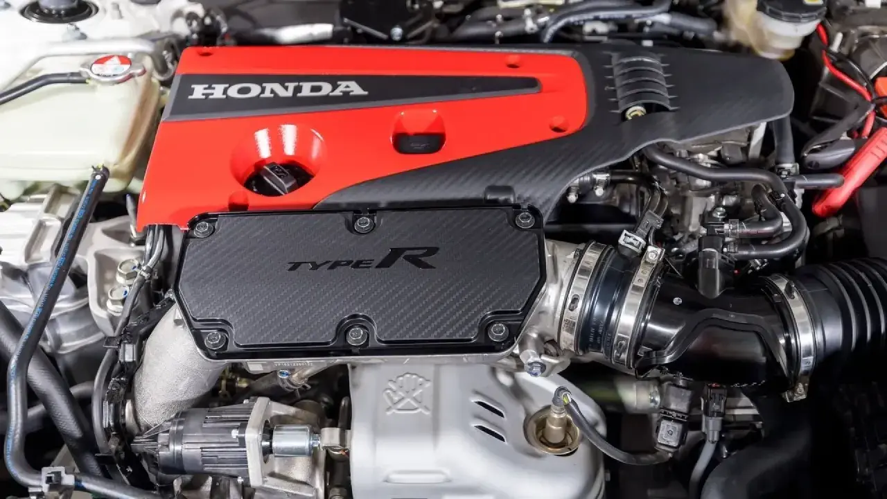 Motor Honda Type R, un ejemplo de mejor motor gasolina 4 cilindros. Potencia y diseño en un bloque compacto.