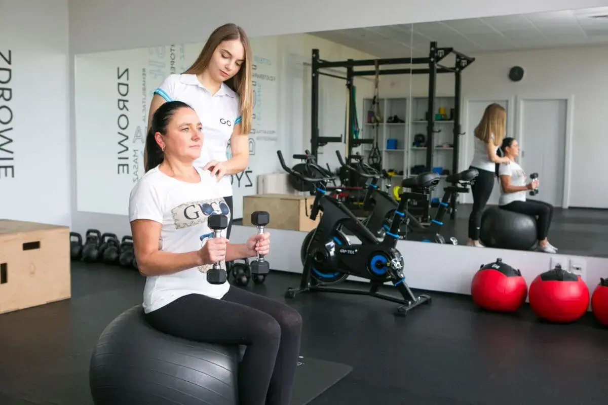 Rehabilitacja co to znaczy? Zrozumienie jej znaczenia i wpływu na życie