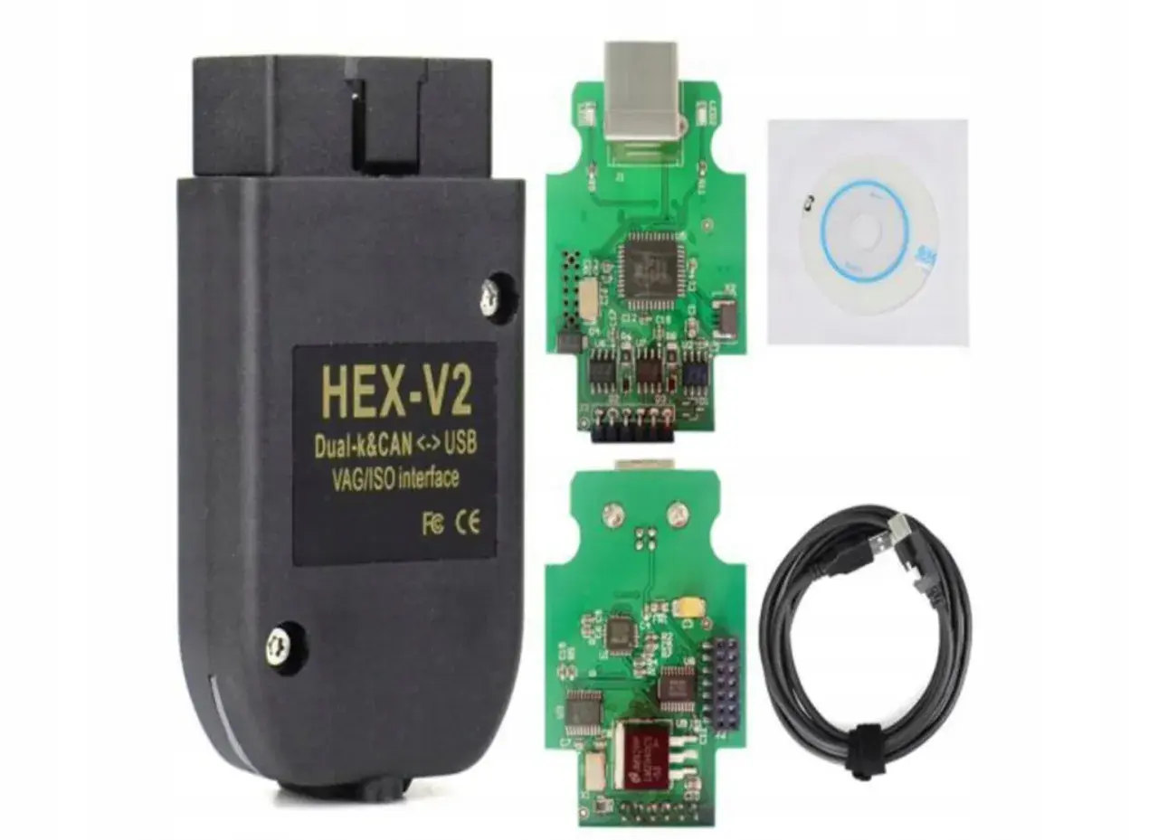 Interfejs diagnostyczny HEX-V2 VAG/ISO z płytą CD i kablem USB.