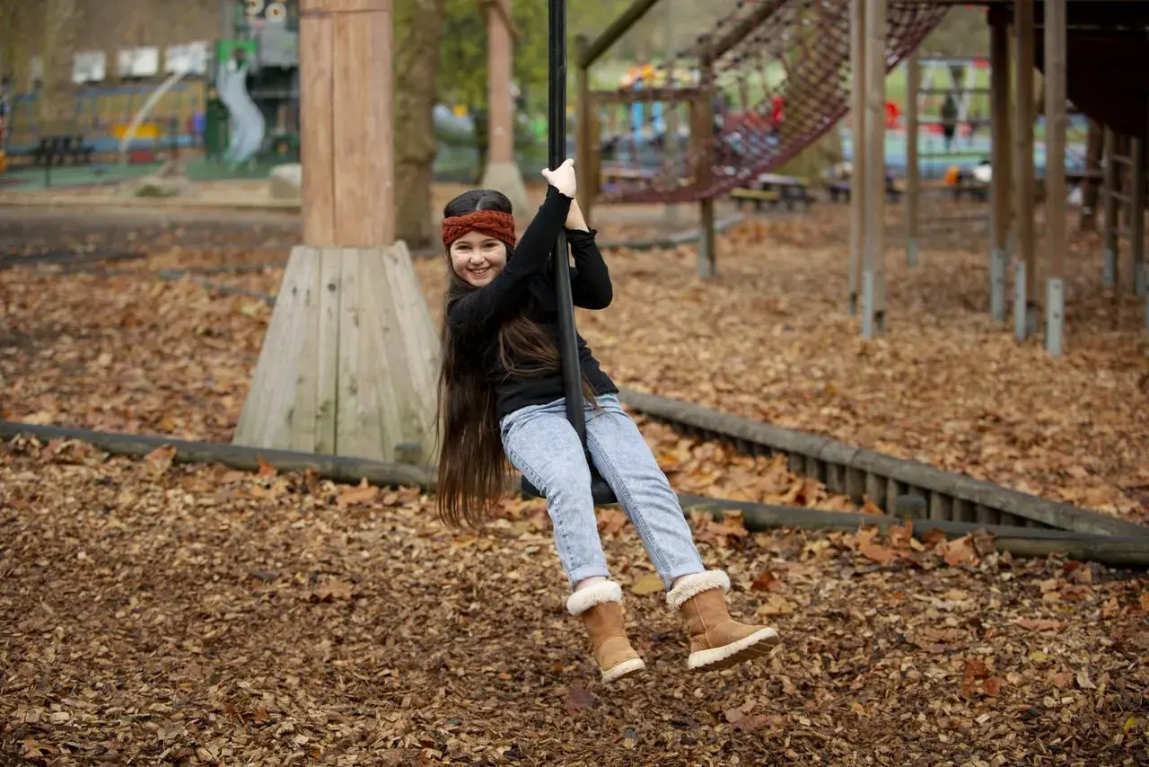 Mini park linowy dla dzieci: Bezpieczny raj w ogrodzie? Przewodnik