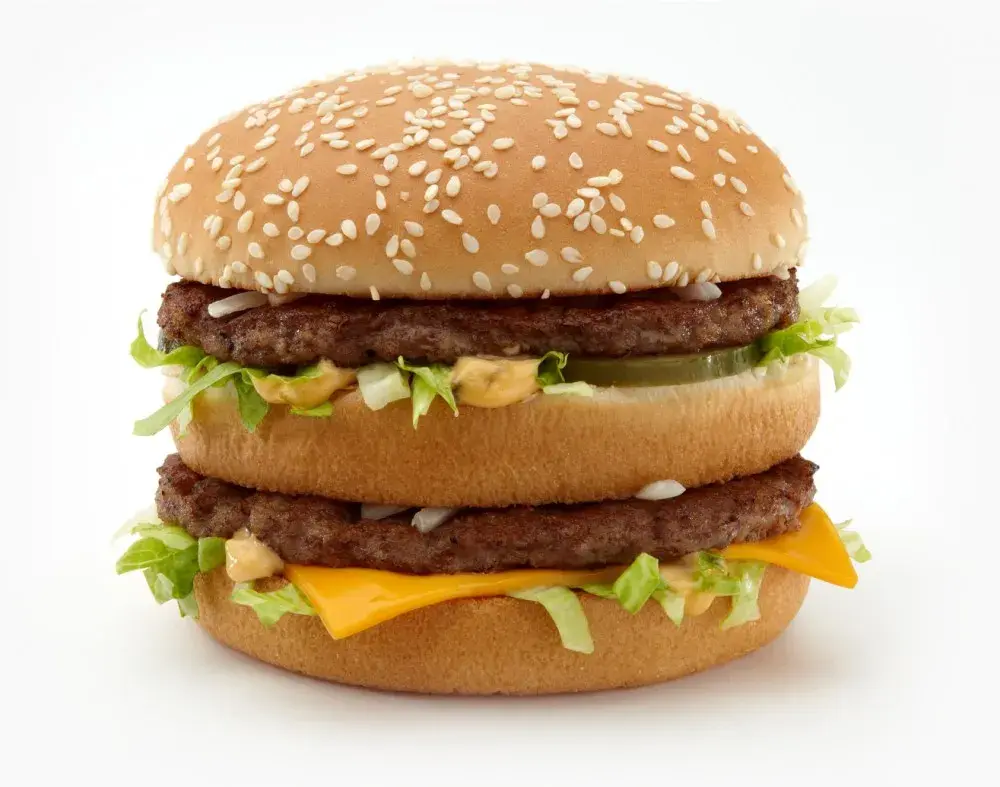 Ile kalorii ma hamburger z McDonald's? Zaskakujące fakty o kaloriach