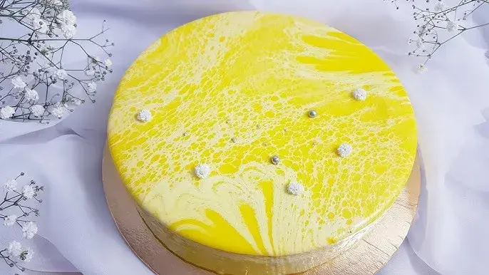 Jak zrobić glazurę na tort - prosta receptura, która zachwyci smakoszy