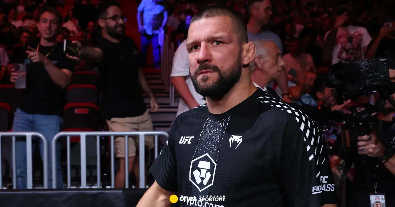 Wojownik UFC wchodzi na ring, tłum szaleje. To emocjonujące UFC w Polsce!
