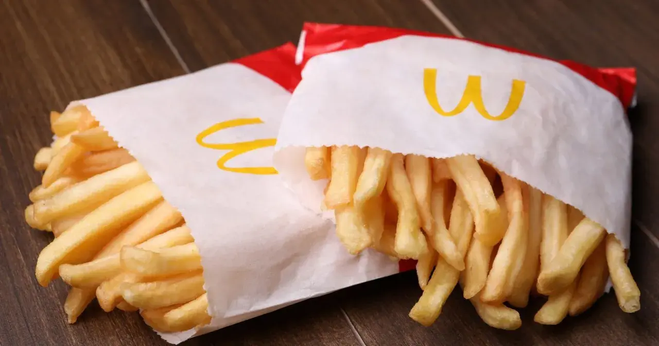Średnie frytki McDonald's - ile gram mają i co warto wiedzieć?