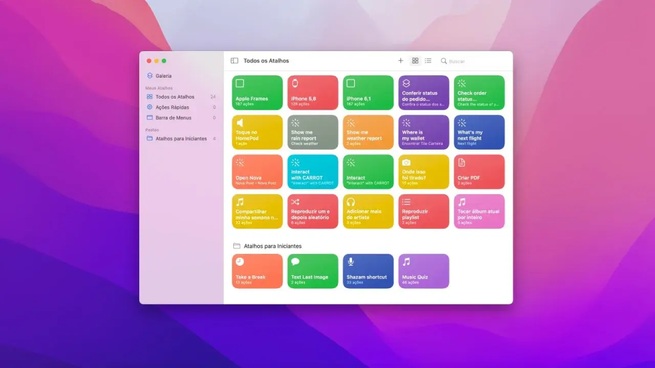 Ekran aplikacji Skróty na MacBooku, pokazujący jak skopiować coś na Macu, z listą dostępnych skrótów i opcji.