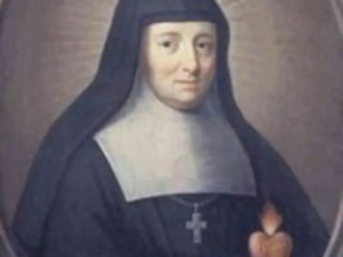 Portret zakonnicy w czarnym habicie i białym gorsecie. W dłoni trzyma płonące serce. Święto św. Klary z Asyżu obchodzone jest 11 sierpnia, ale jej wspomnienie liturgiczne przypada na 12 sierpnia.
