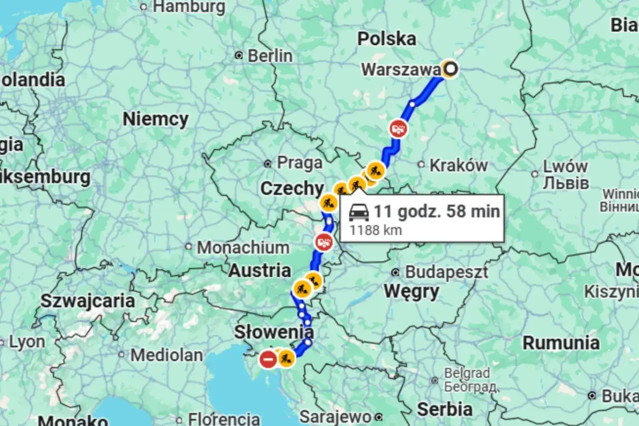 Trasa z Warszawy przez Czechy, Austrię i Słowenię do Włoch. Podróż trwa 11 godz. 58 min, dystans 1188 km.