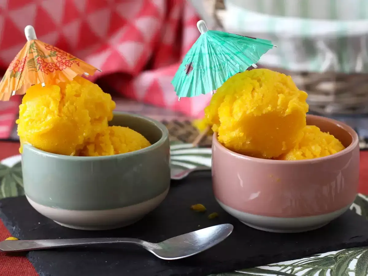 Jak zrobić lody sorbetowe? Gładki sorbet bez maszynki i kryształków