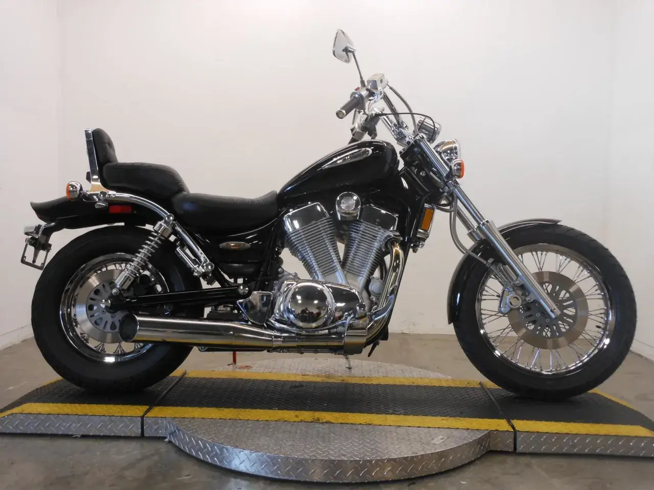 Wady i zalety Suzuki Intruder 1400 i 1500 - Co warto wiedzieć?