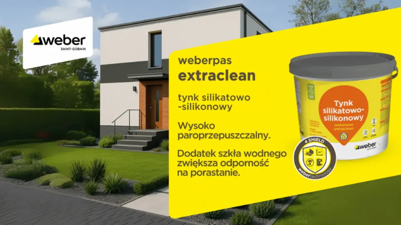 Nowoczesny dom z białym i szarym tynkiem na ścianę. Obok wiadro z tynkiem silikatowo-silikonowym weberpas extraclean.