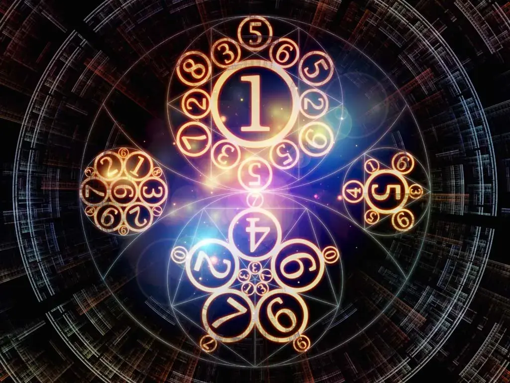 Co oznacza 4 w numerologii? Odkryj jego znaczenie i cechy