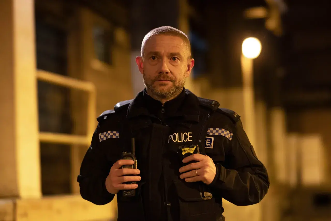 Polis i mörker, redo för nya utmaningar i en spännande ny svensk serie.