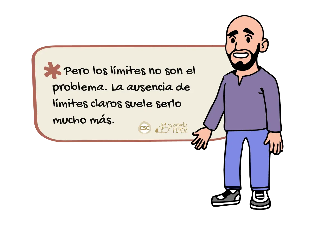 Un hombre calvo con barba sonríe y habla sobre los límites, quizás en relación con las pantallas de los niños.