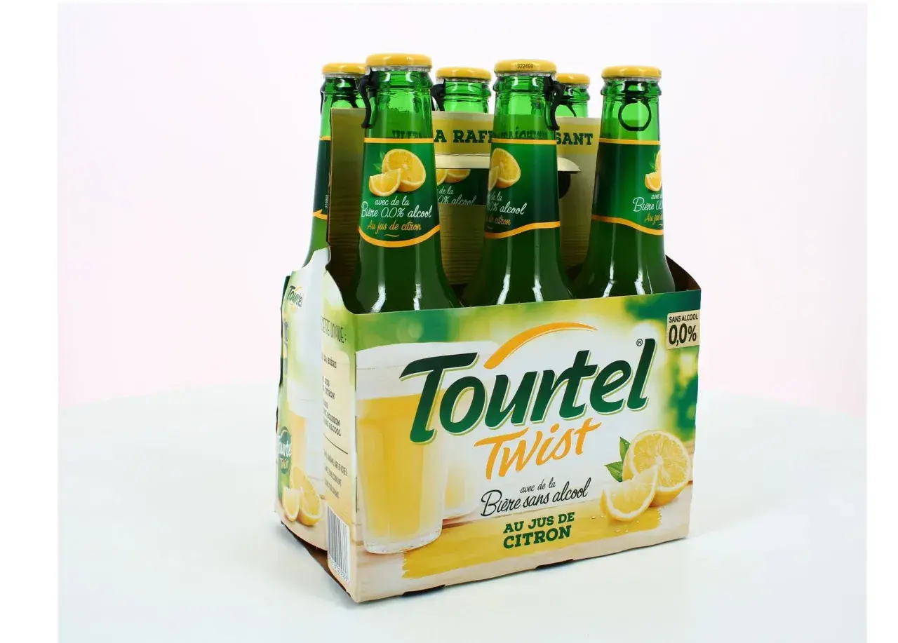 Pack de 6 bières Tourtel Twist citron sans alcool. Attention, le goût est si bon qu'il y a un tourtel twist danger de tout boire d'un coup !