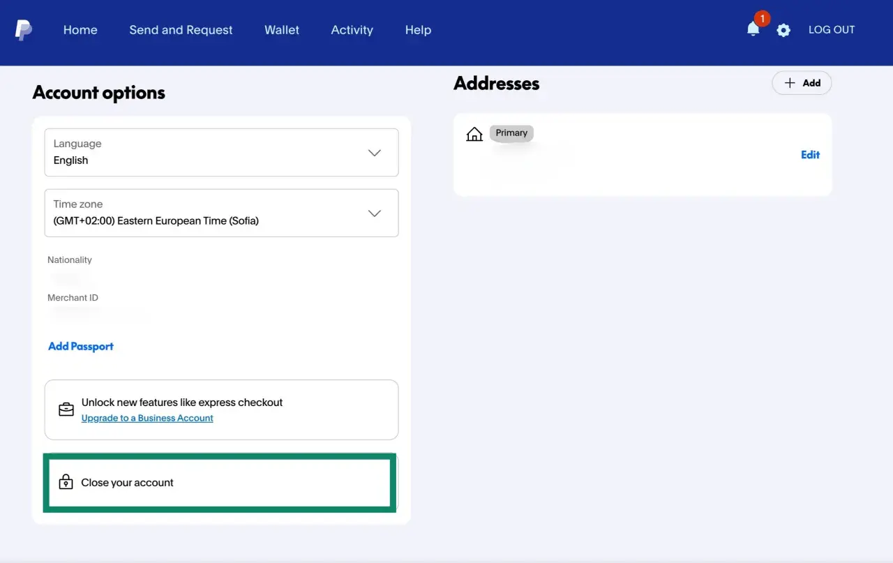 Opcje konta PayPal, gdzie można znaleźć opcję jak usunąć konto Paypo. Widoczna jest też sekcja adresów.