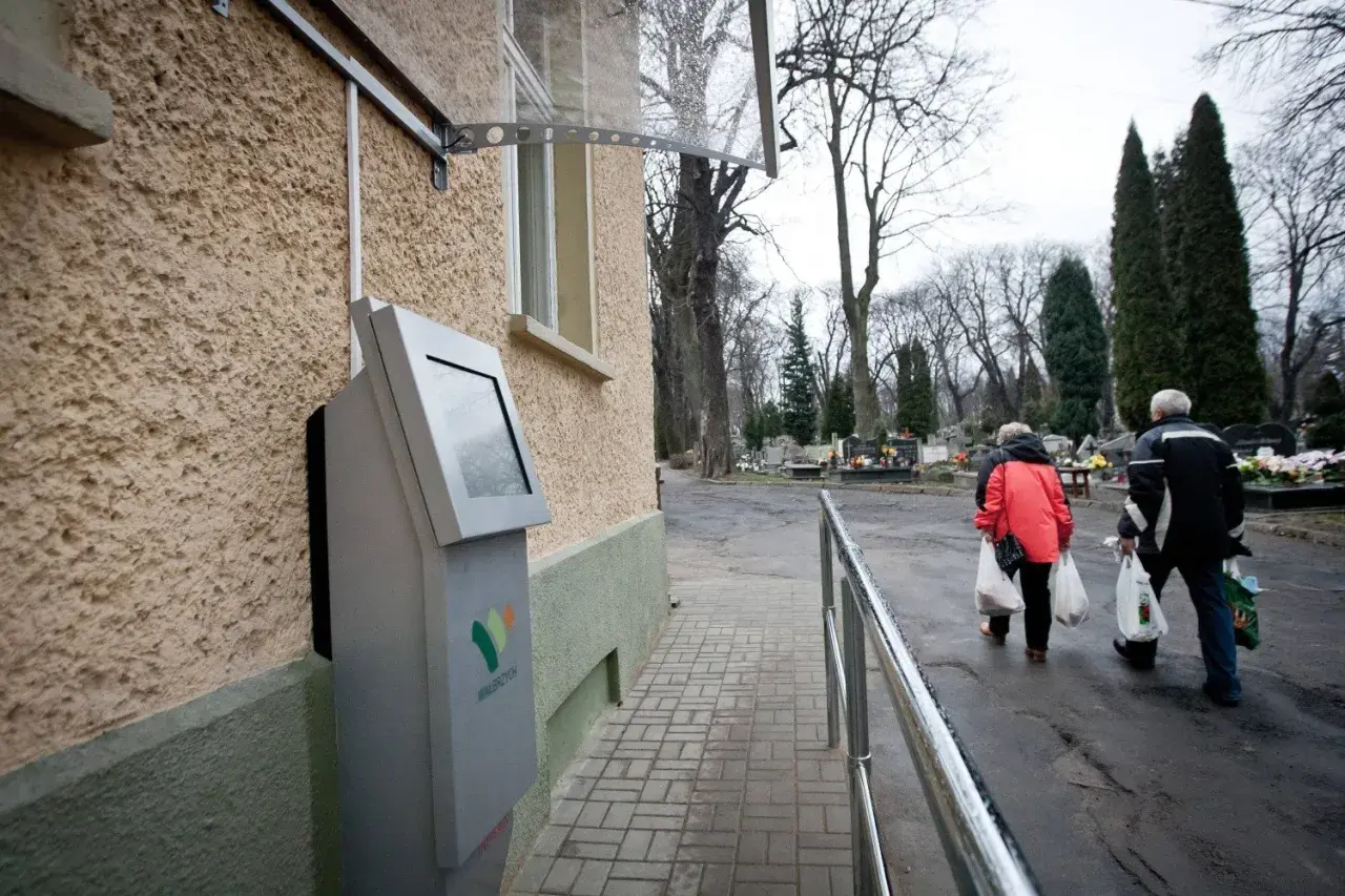 Jak znaleźć zmarłego na cmentarzu Wałbrzych - krok po kroku do sukcesu
