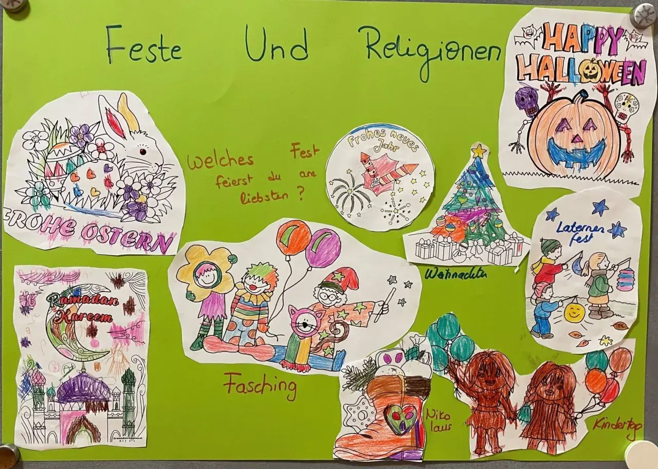 Kindergartenprojekt: verschiedene Kulturen und Feste. Bunte Zeichnungen zeigen Ostern, Halloween, Weihnachten, Ramadan, Fasching und Laternenfest.