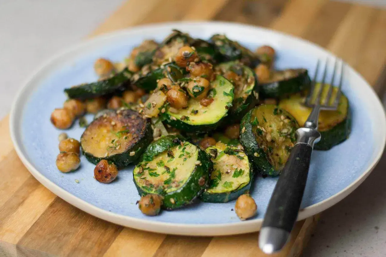 Nie wieder Stress: Schnelle vegane Hauptgerichte in 20 Minuten
