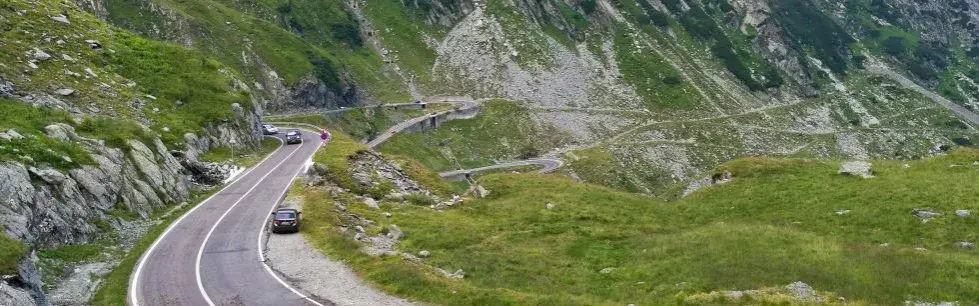 Najlepsza trasa do Rumunii autem: planuj podróż bez stresu