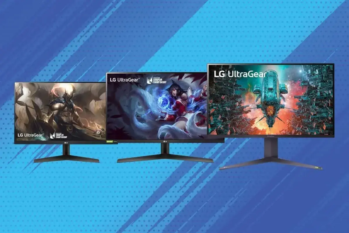 Trois écrans LG UltraGear affichent des scènes de jeux vidéo. Le taille écran ordinateur de bureau est idéal pour l'immersion.