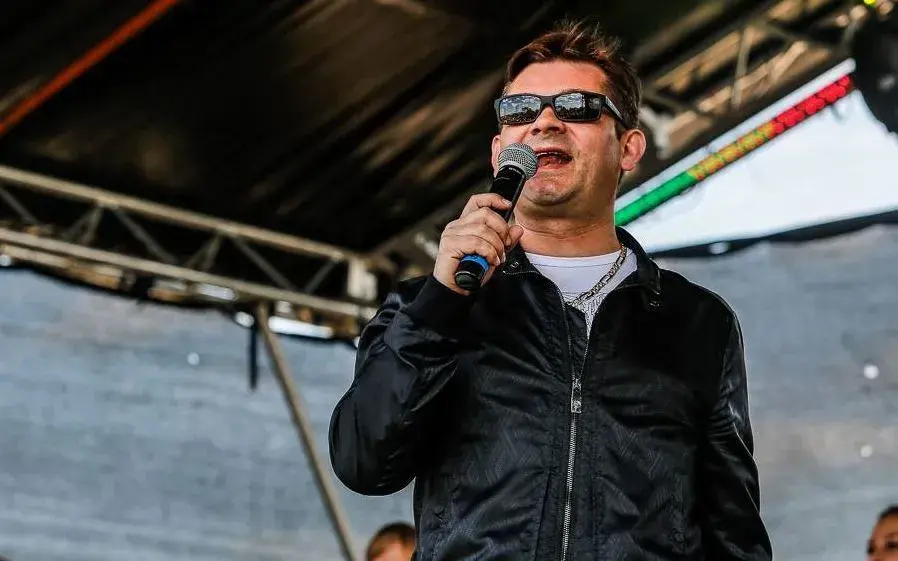 Ile kosztuje wynajęcie Zenka Martyniuka na wesele? Sprawdź ceny!
