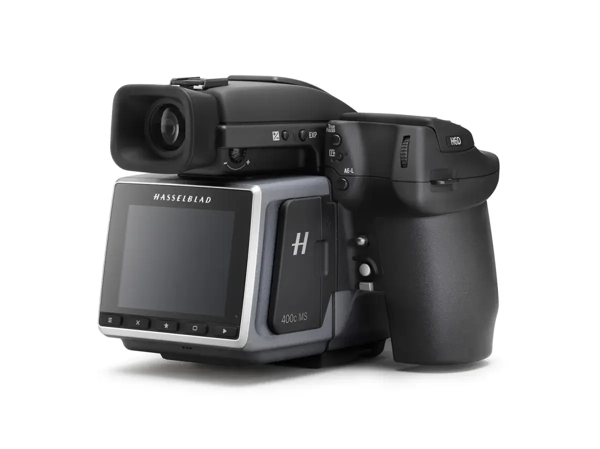 Profesjonalny aparat Hasselblad H6D-400c MS, marzenie każdego fotografa, który ceni sobie najwyższą jakość i nie boi się wydać na najdroższy sprzęt.