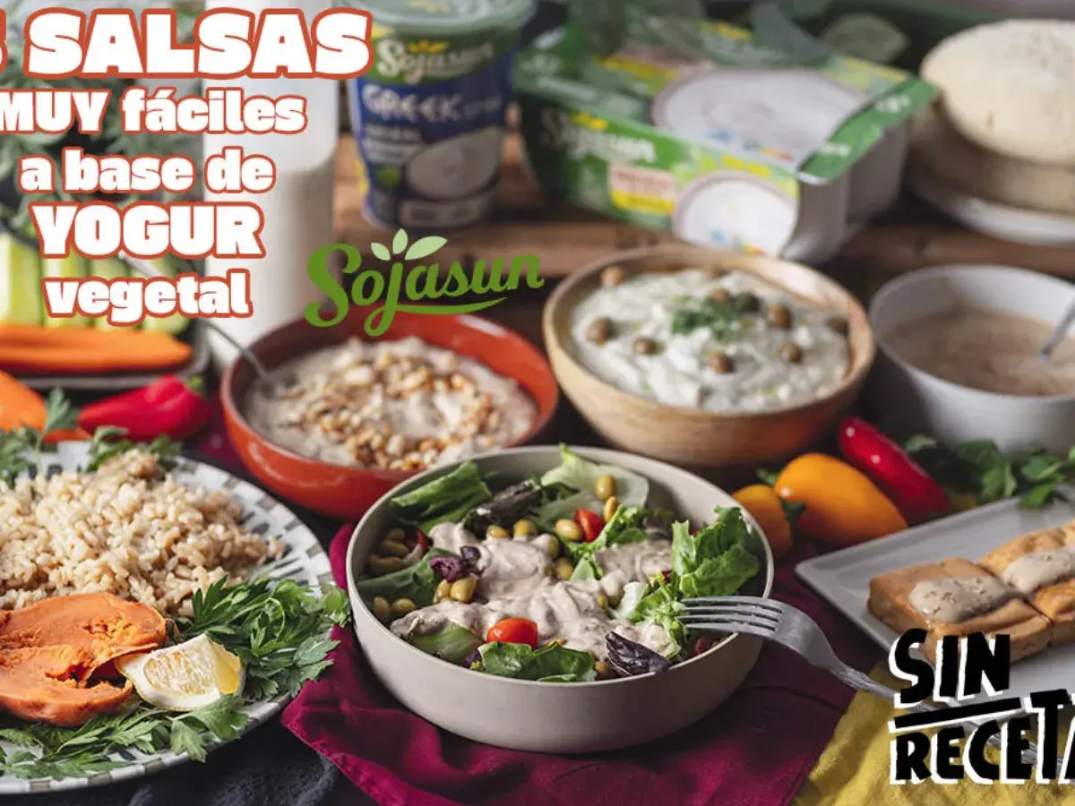 Varias salsas de yogur vegana, saludables y deliciosas, acompañan ensaladas, arroz y boniato.