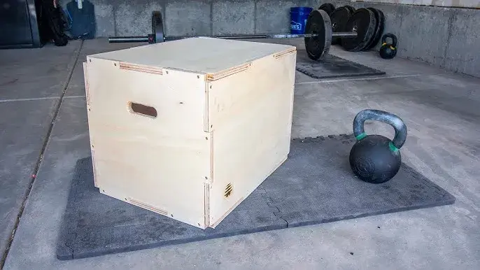 Jak zbudować skrzynię do crossfitu DIY? Poradnik krok po kroku