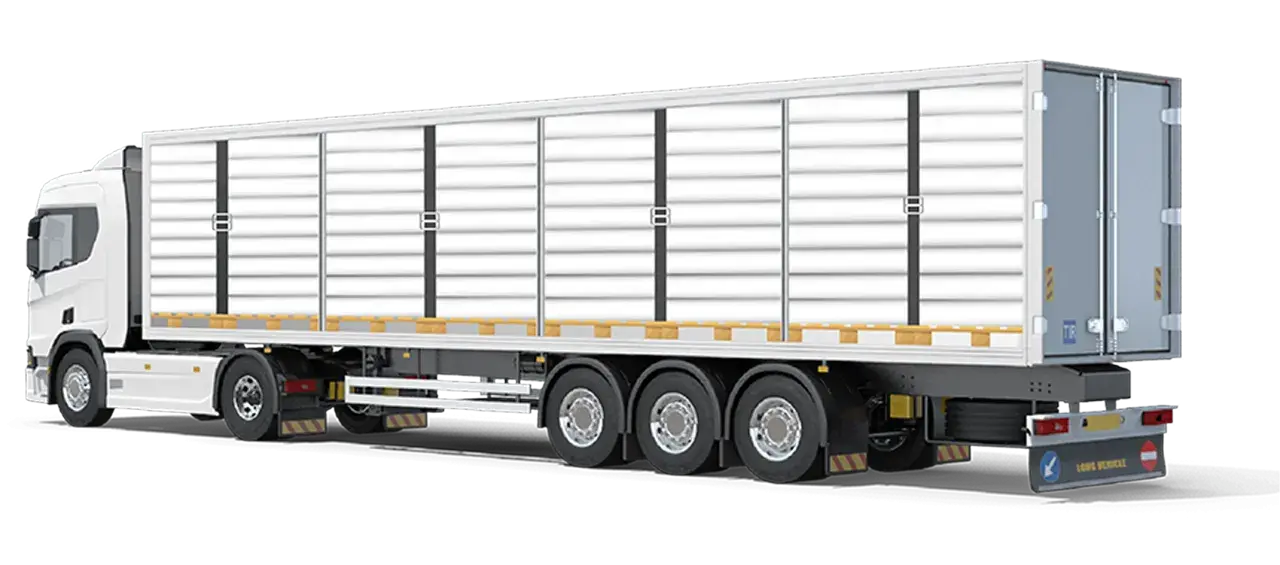 Weißer FTL LKW mit langem, weißem Auflieger, bereit für den Transport.