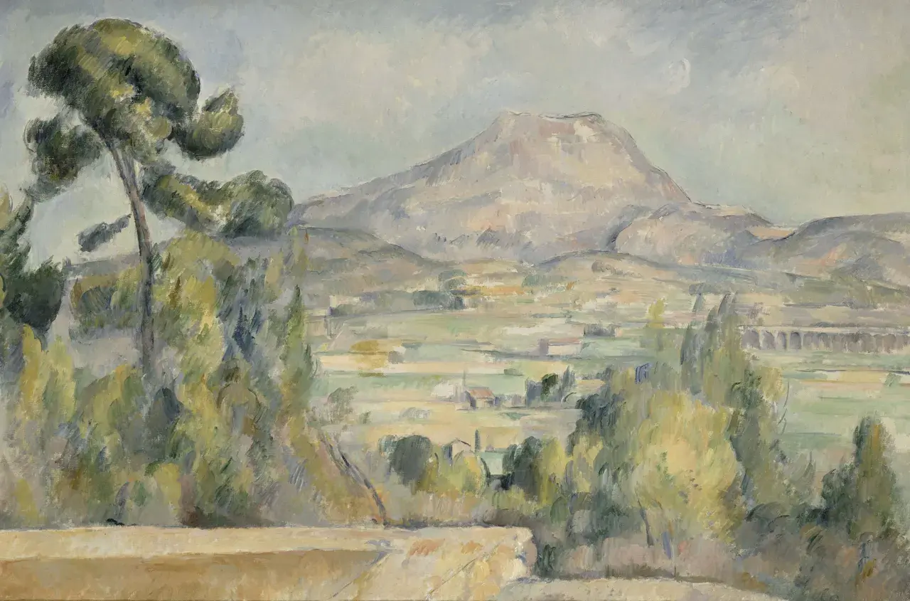 Paysage provençal, avec le Mont Sainte-Victoire en arrière-plan, évoquant les influences de Paul Cézanne.