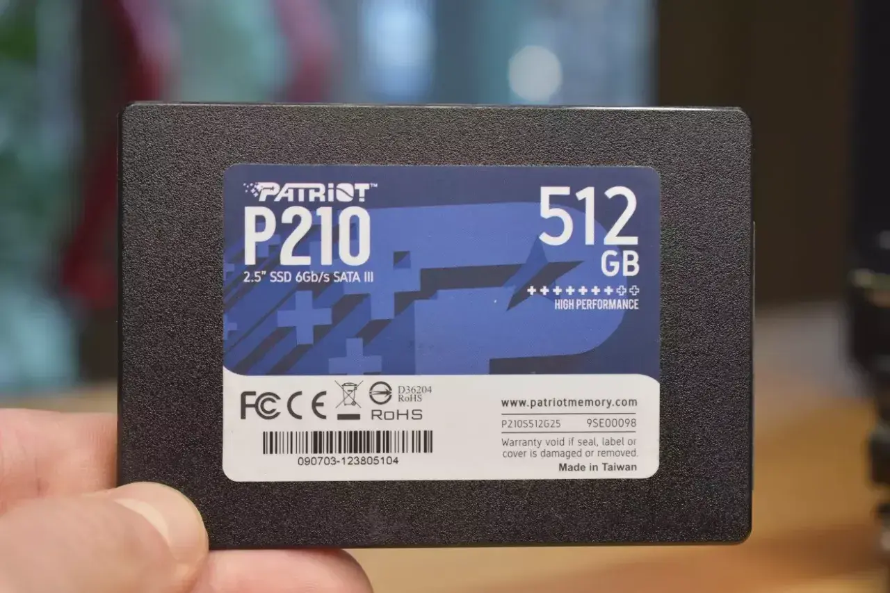 Dysk zewnętrzny SSD 500GB Patriot P210, 2.5", SATA III, 512GB pojemności, wysoka wydajność.
