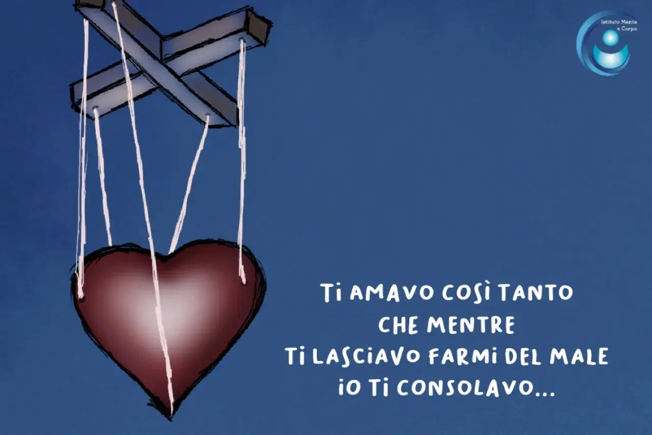 Un cuore a forma di marionetta, simbolo di un amore incondizionato che consola anche quando fa male.