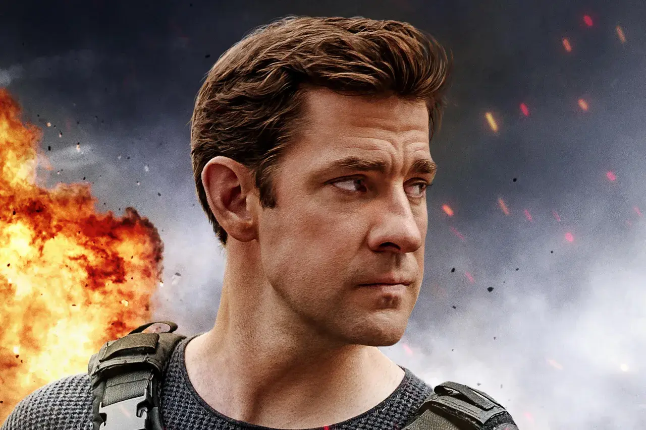 Jack Ryan blickar ut över en explosion, redo för nästa uppdrag.