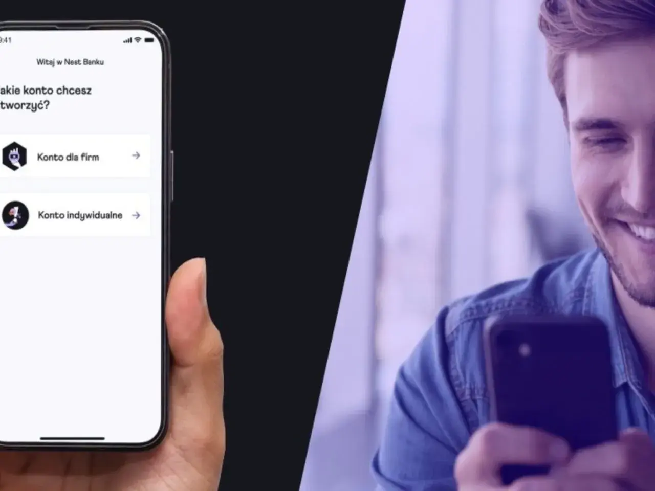 Młody mężczyzna uśmiecha się, trzymając smartfon, na którym widać ekran aplikacji bankowej z pytaniem "Jakie konto chcesz tworzyć?". Idealne konto na selfie!