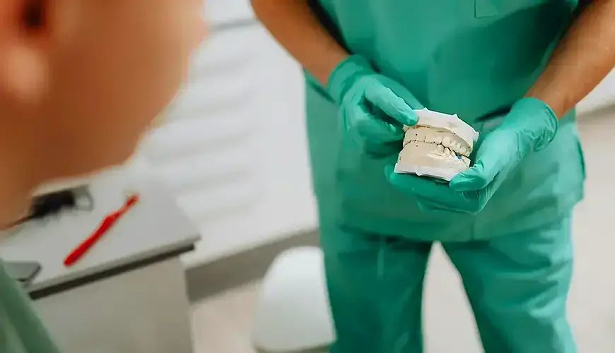 Jakie obowiązki ma technik medyczny i co naprawdę robi w pracy