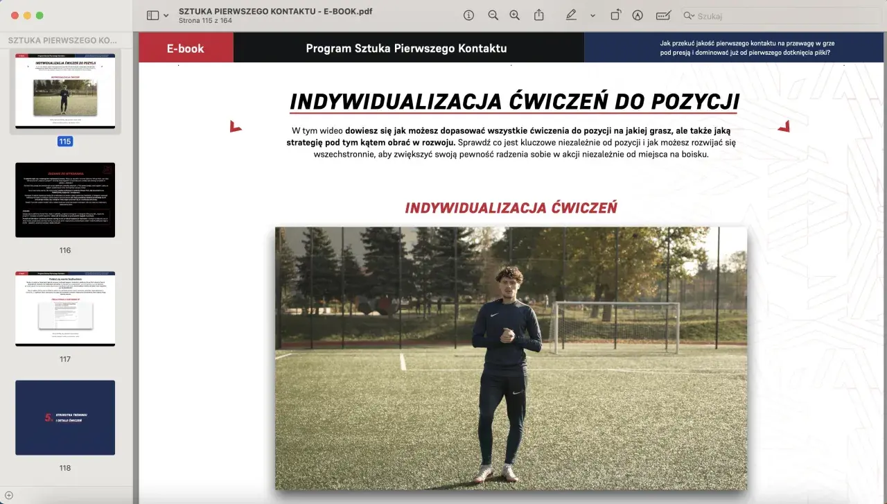 Młody piłkarz na boisku, gotowy do treningu. Pokazuje, jak indywidualizacja ćwiczeń poprawia pewność siebie i umiejętności dryblera.