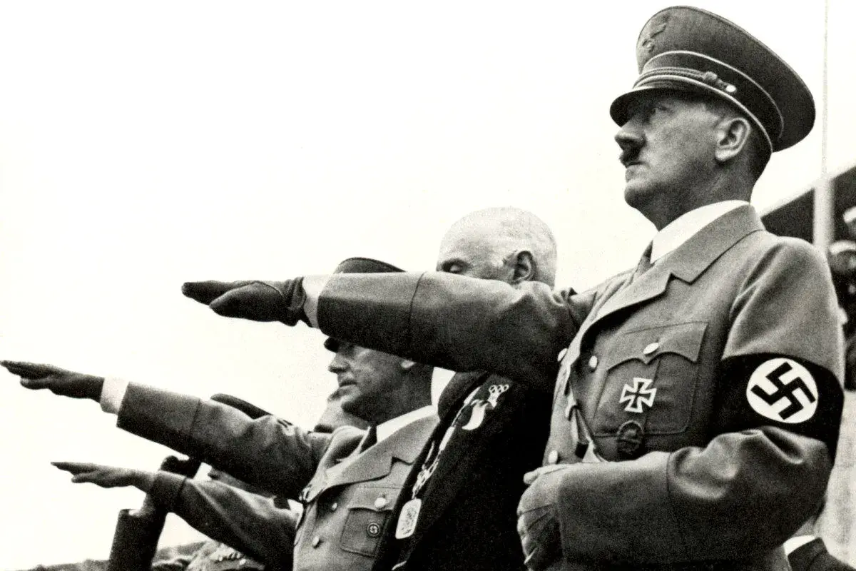 Jakiego pochodzenia był Hitler? Kontrowersje i fakty o jego korzeniach