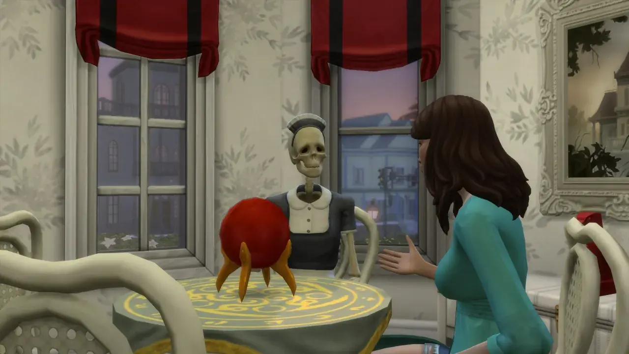 Kościlda z The Sims 4, ubrana jak pokojówka, patrzy na kobietę przy stole z kryształową kulą.