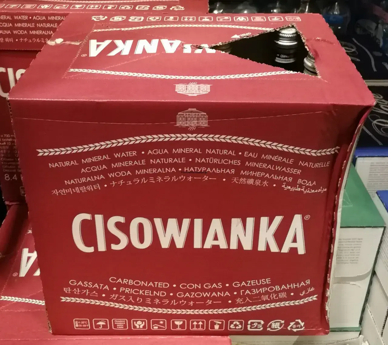 Ile ma karton wódki? Zaskakujące fakty o butelkach w opakowaniu