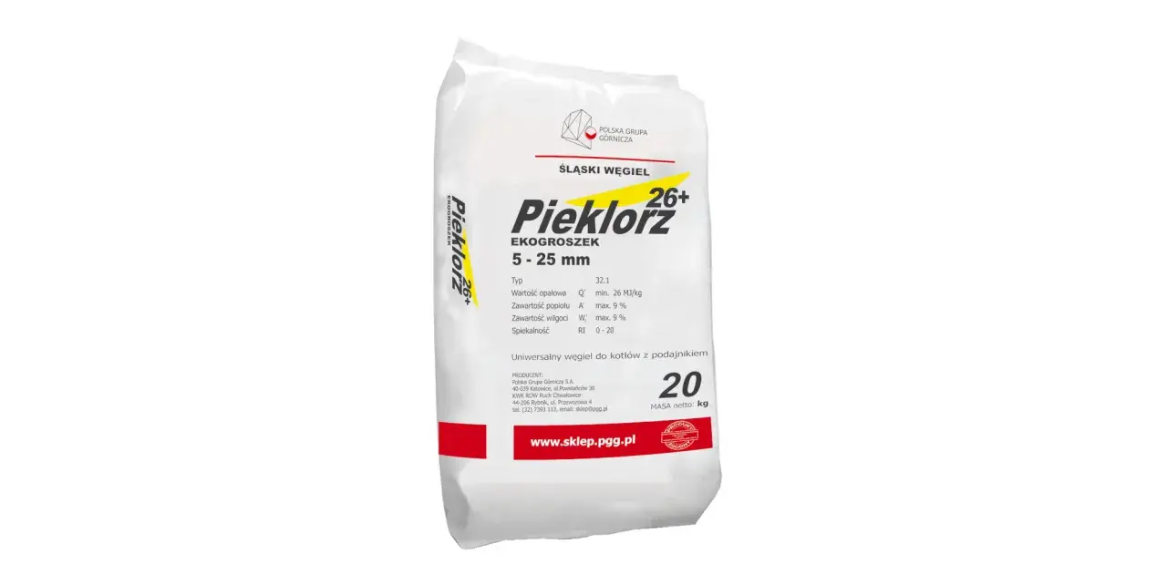 Worek ekogroszku Pieklorz 26+ o granulacji 5-25 mm. Uniwersalny węgiel do kotłów z podajnikiem. Gdzie kupić? Sprawdź na www.sklep.pgg.pl