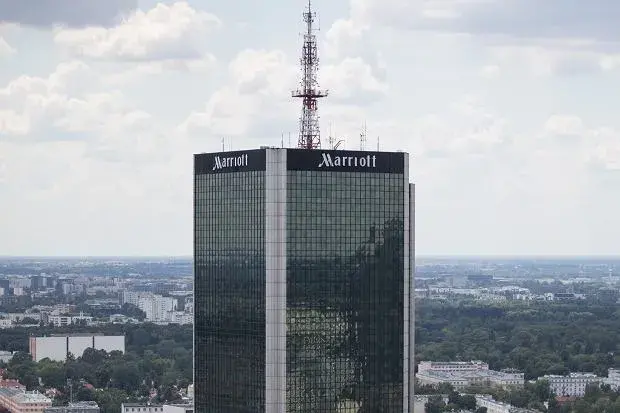 Kiedy powstał hotel Marriott w Warszawie? Poznaj jego historię