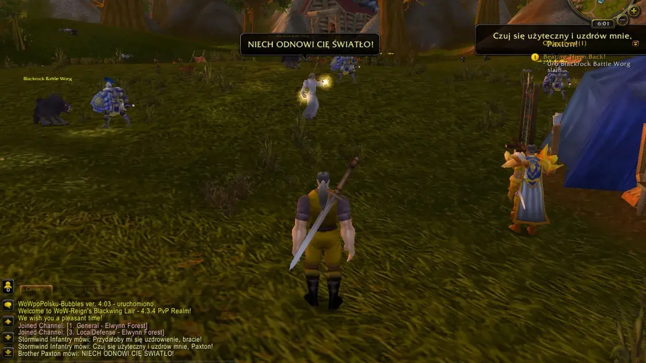 Gracz w grze WoW, z polskim dodatkiem "wow po polsku addon", otrzymuje wiadomość: "NIECH ODNOWI CIĘ ŚWIATŁO!".
