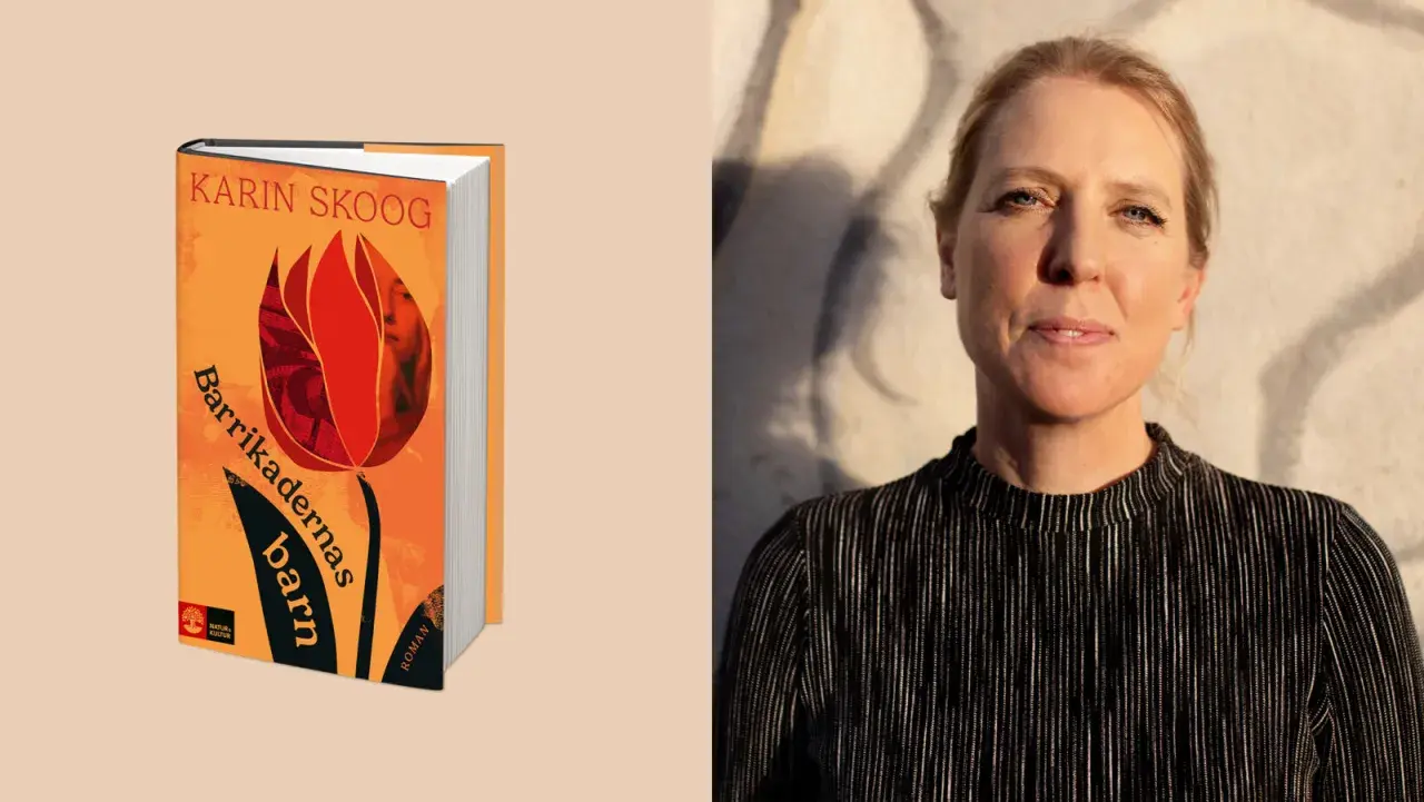 Karin Skoog, författaren till "Barrikadernas barn", porträtterad bredvid sin bok.