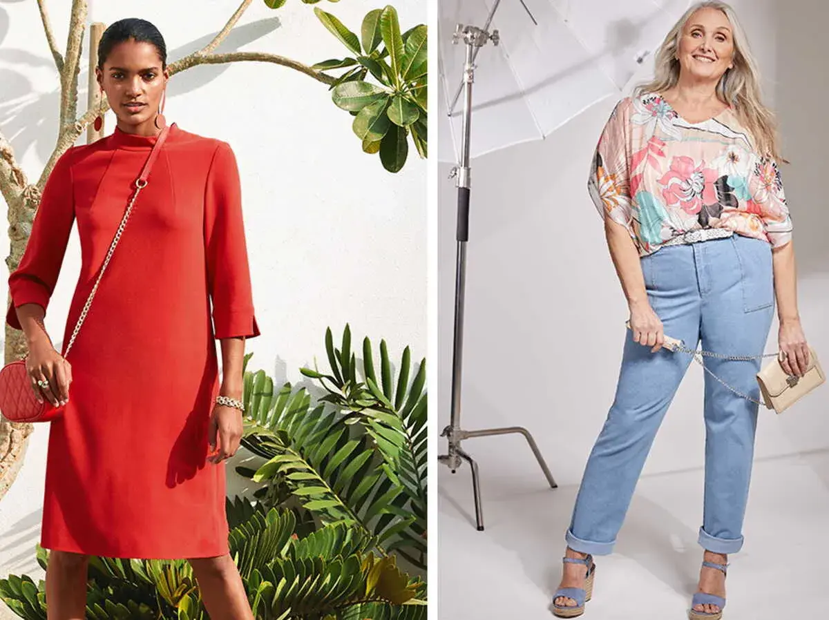Deux femmes, l'une en robe rouge, l'autre en jean et chemisier fleuri, prouvent que ce qui vieillit une femme, c'est le manque de style.