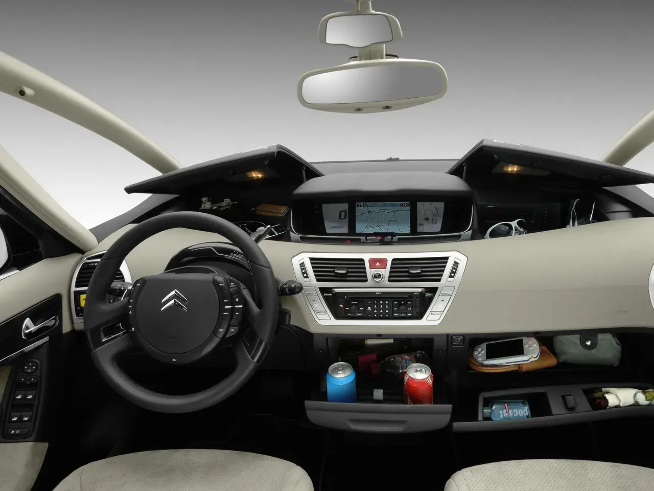 Citroen C4 Grand Picasso: Wnętrze i opinie, które mogą zaskoczyć