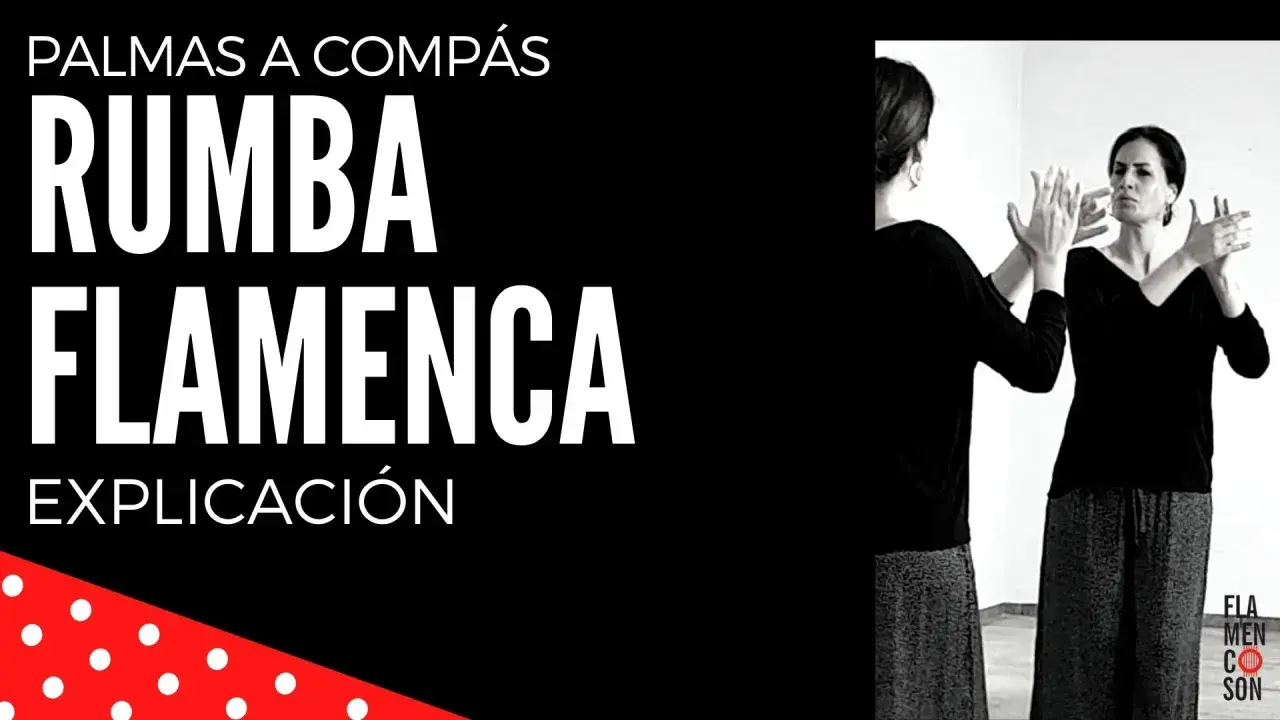 Una mujer practica cómo bailar rumba flamenca frente a un espejo, con las palmas de las manos levantadas.