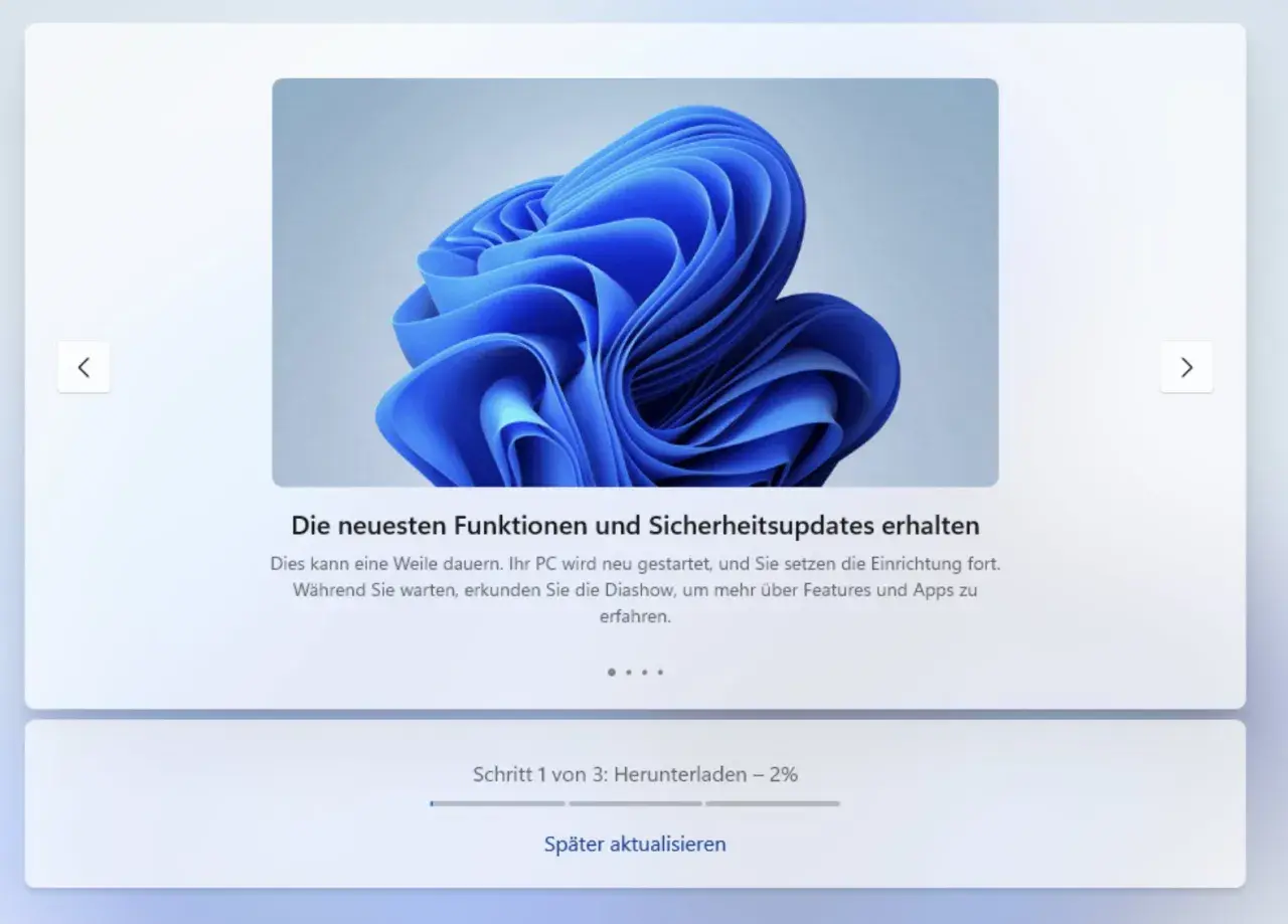 Windows 11 Installation: Schritt 1 von 3, Download läuft. Die Dauer der Windows 11 Installation kann variieren.
