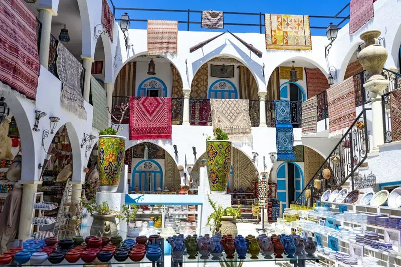 Gdzie leży Djerba? Odkryj ukryte skarby tej tunezyjskiej wyspy