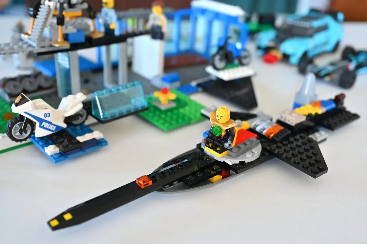 Co można zbudować z klocków LEGO? Inspiracje i instrukcje krok po kroku